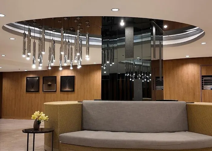 Spacious Near Moa, Naia & Smx, Netflix, Ps4 *